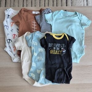 Starting Out Brand Mostly Size 0 To 3 Months